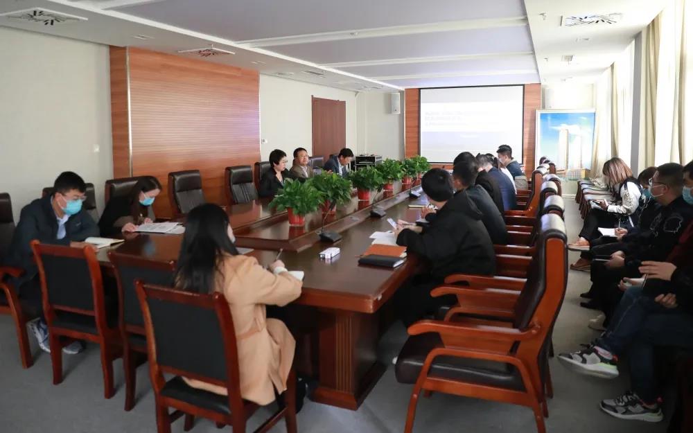 1636330998087053235.jpg 1636330998087053235.jpg